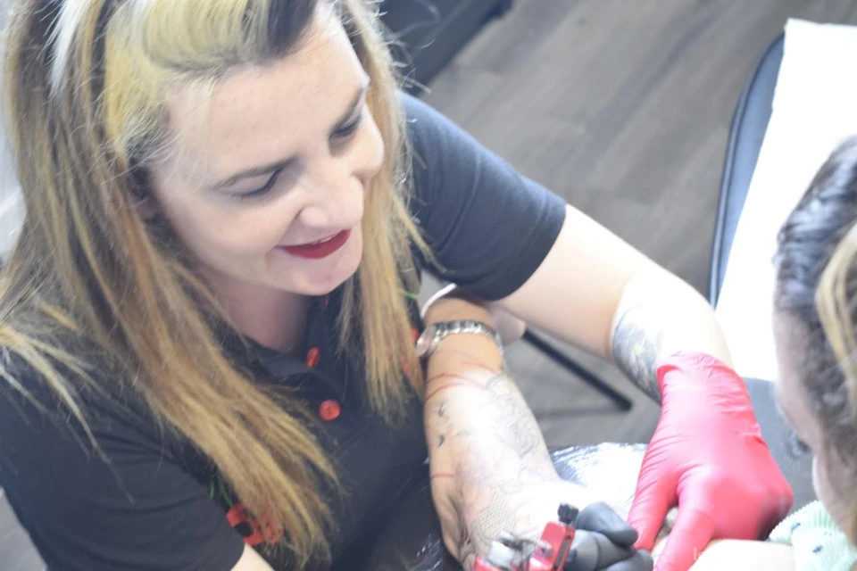 Eliminación De Tatuajes Aranda De Duero - QUITATTOOAVERIA